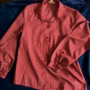 Women’s blouse